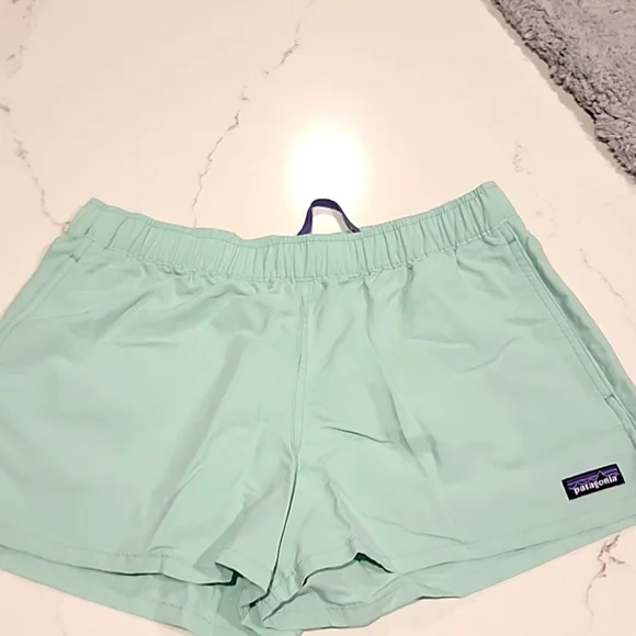 Patagonia BARELY BAGGIES 2.5 inch - Picture 2 of 4